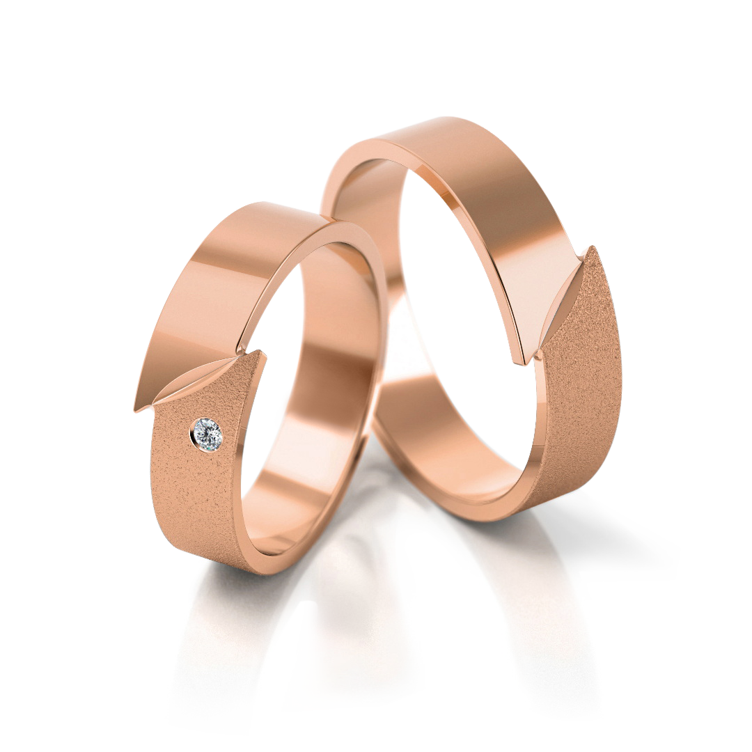 33 R